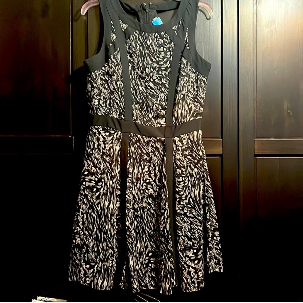 Banana Republic Black and Gray Dress